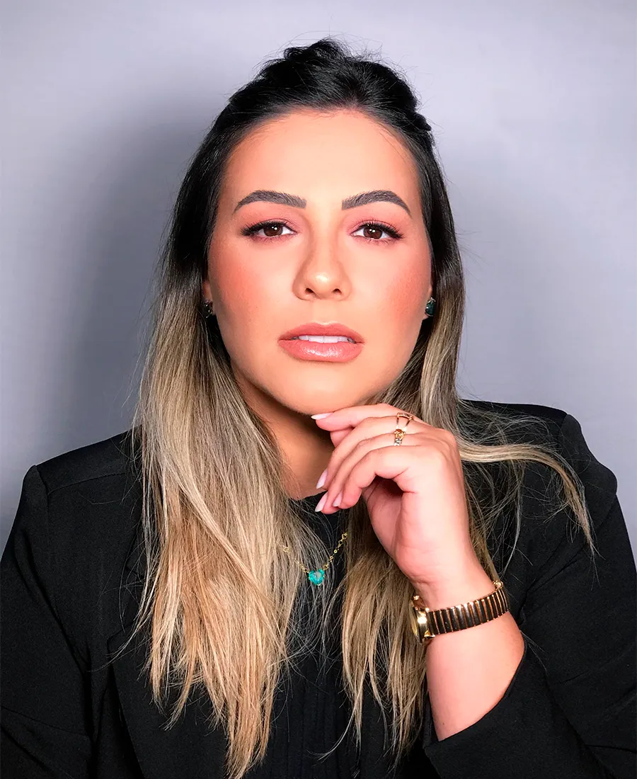 Dra. Amanda Bragança